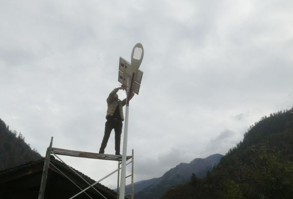 ����̫�(y��ng)��·��S���ļҺ�