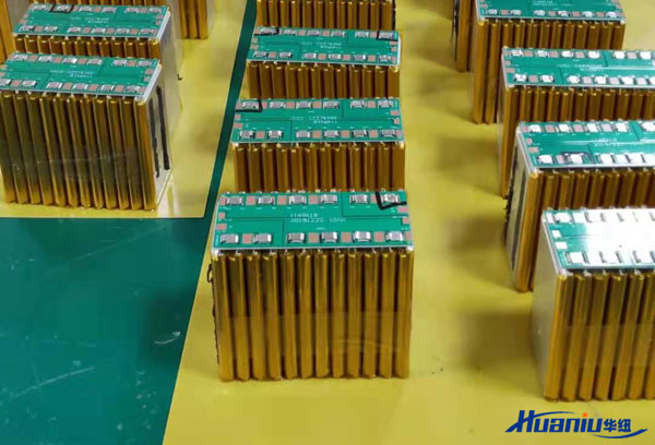 ����늳؃r��